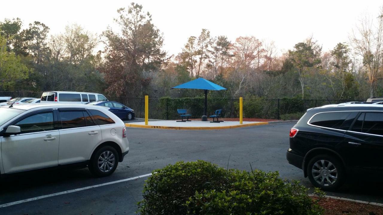 Intown Suites Extended Stay Charleston Sc - West Ashley Exterior photo